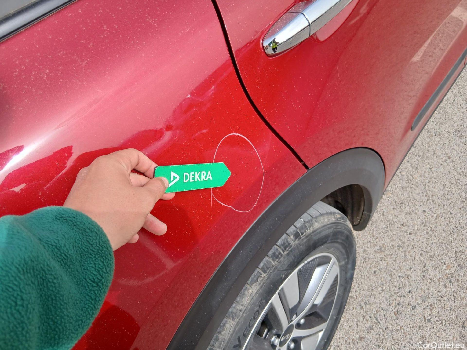  KIA  Niro KIA  / 2019 / 5P / crossover 1.6 GDi HEV 104kW (141CV) Drive #16