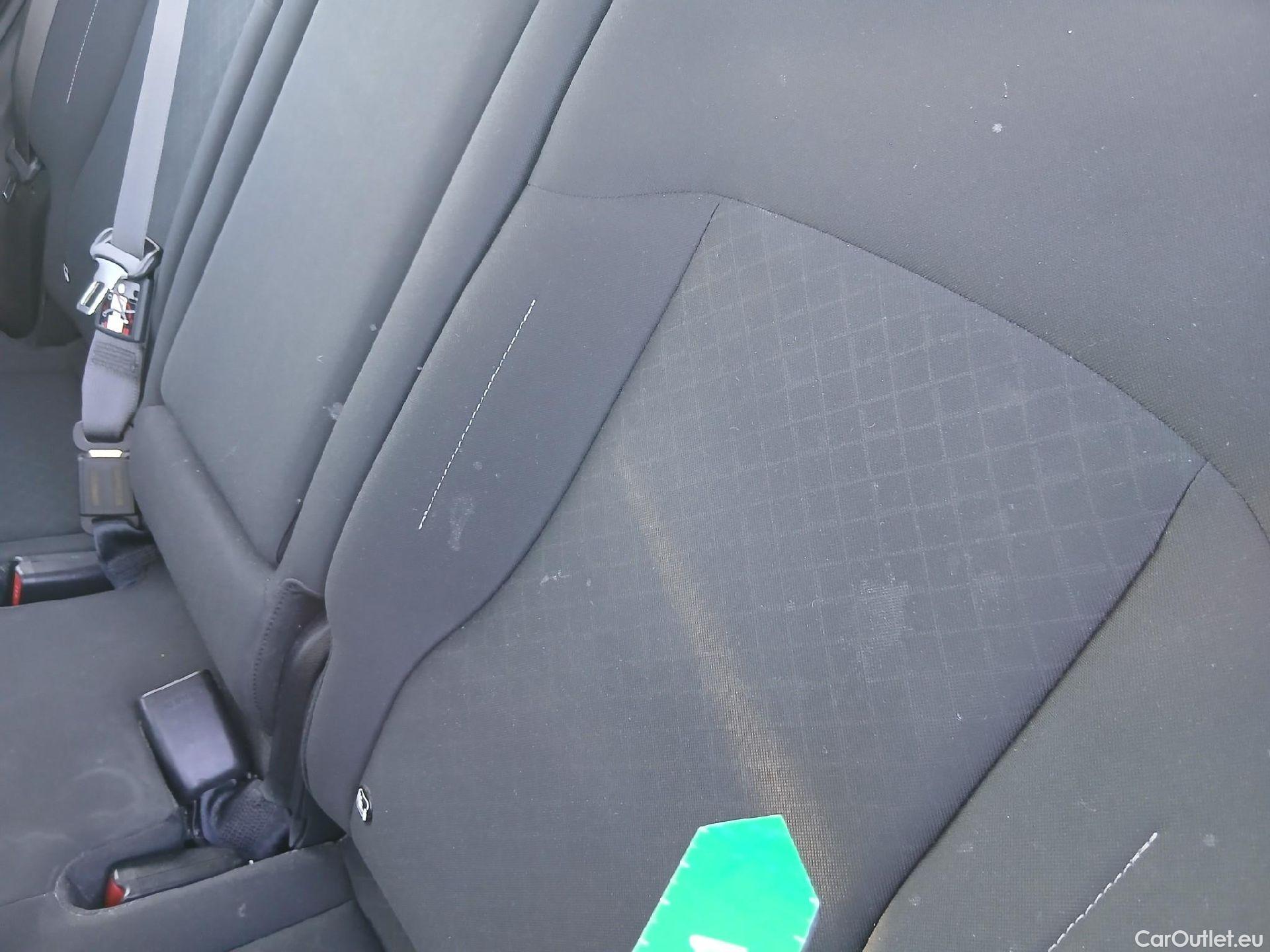  KIA  Sportage KIA  / 2022 / 5P / todoterreno 1.6 T-GDi 110kW (150CV) Concept 4x2 #18