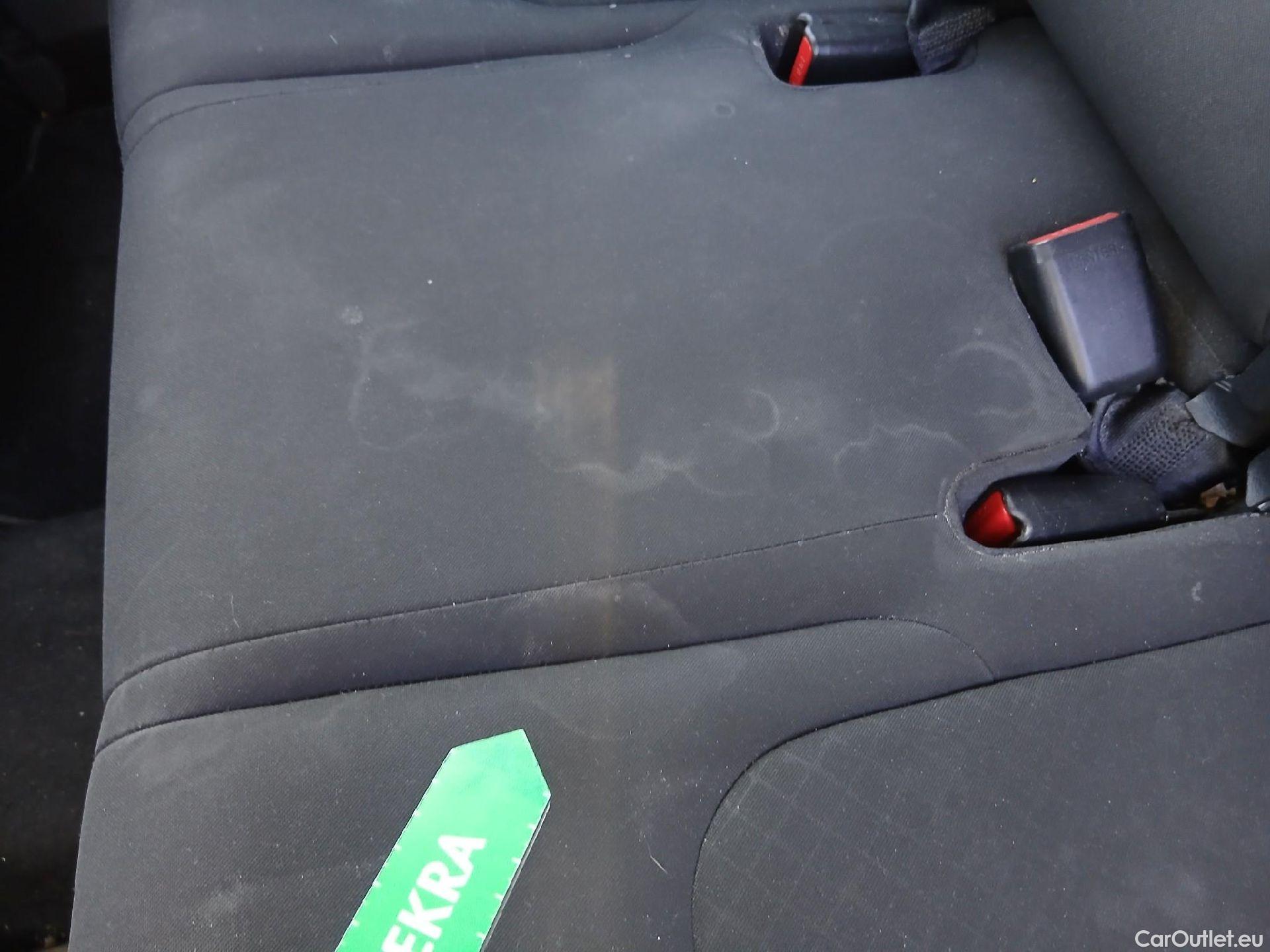  KIA  Sportage KIA  / 2022 / 5P / todoterreno 1.6 T-GDi 110kW (150CV) Concept 4x2 #21