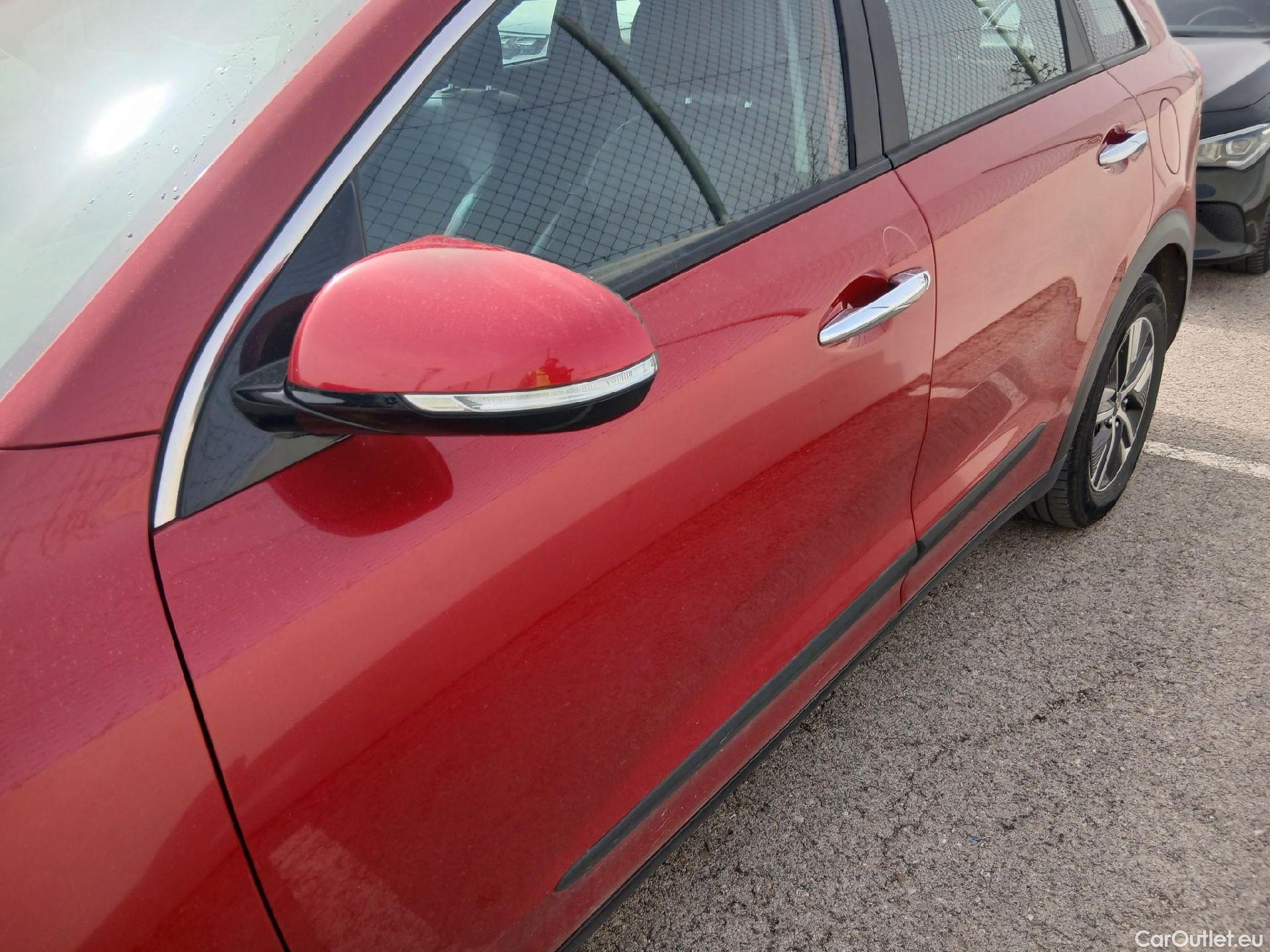  KIA  Niro KIA  / 2019 / 5P / crossover 1.6 GDi HEV 104kW (141CV) Drive #7