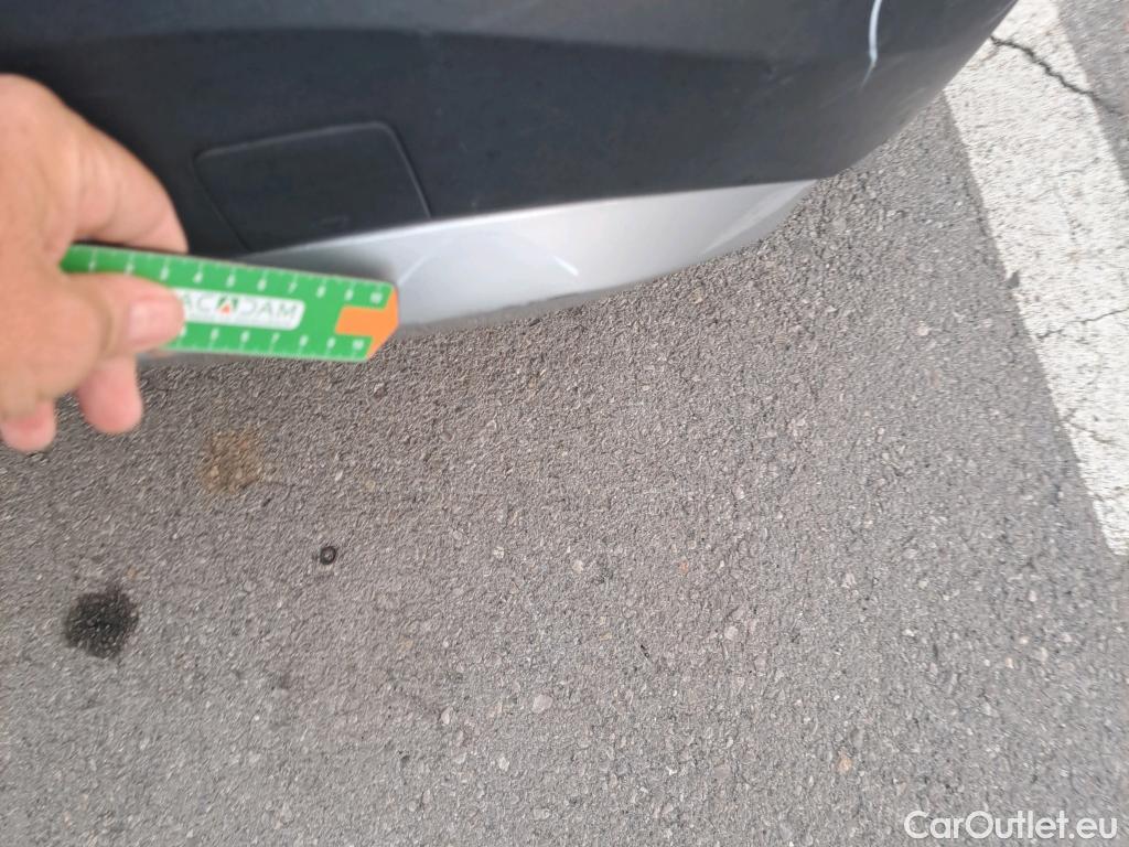  Bmw  X1 BMW  / 2015 / 5P / todoterreno sDrive16d Business #14