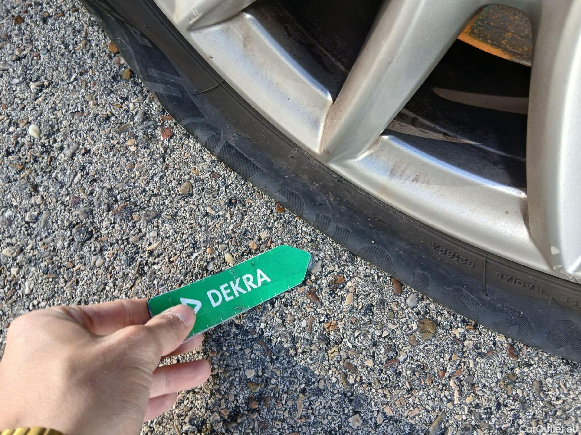  Bmw  X1 BMW  / 2019 / 5P / todoterreno sDrive18dA Business #2