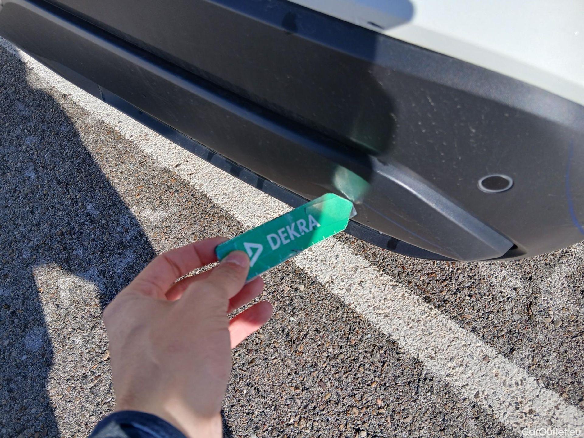  Nissan  Qashqai NISSAN  / 2021 / 5P / todoterreno DIG-T 103kW (140CV) mHEV 4x2 Acenta #21