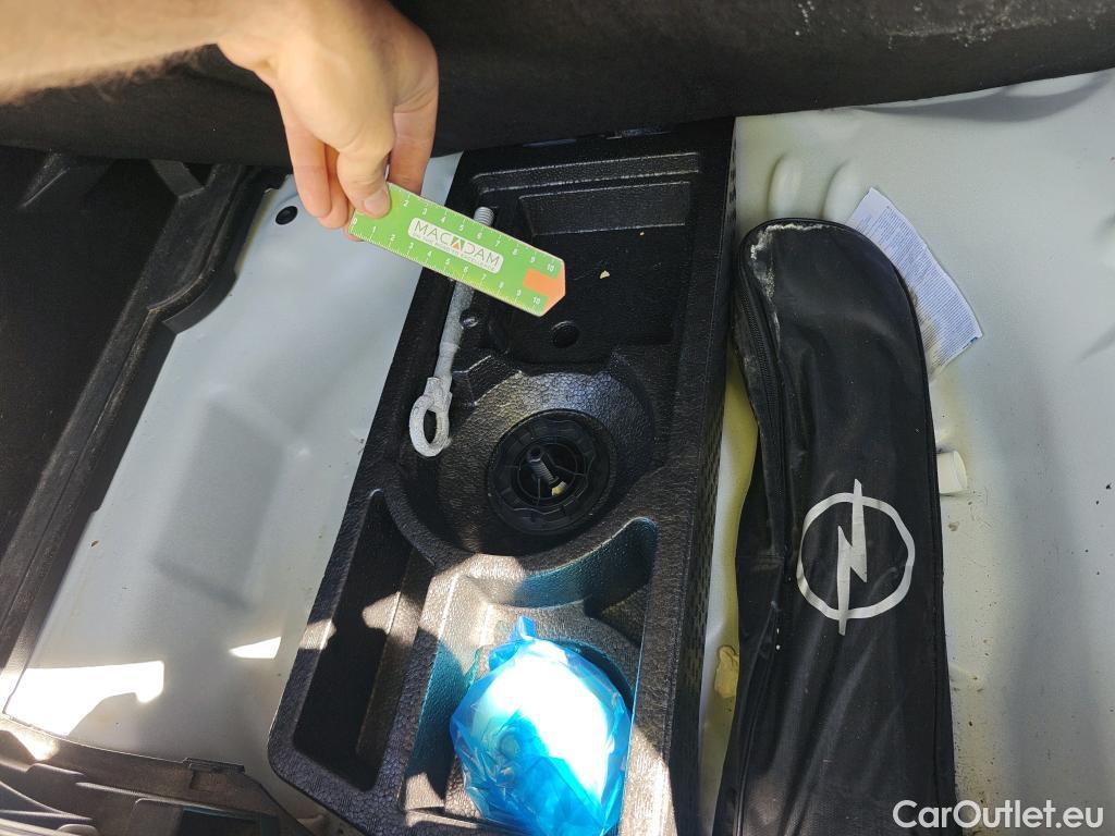  Opel  Crossland  X GS Line 1.2 Turbo 110CV MT6 E6d #22