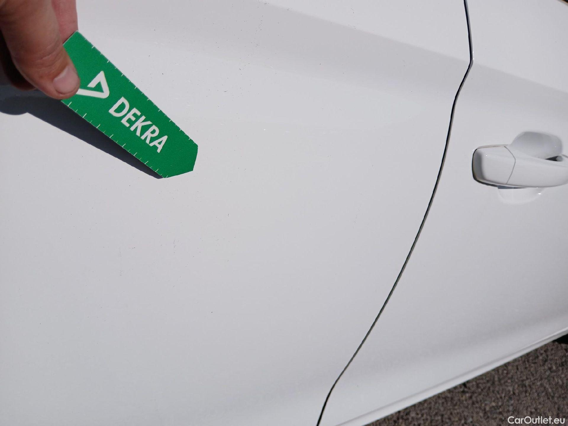  Opel  Corsa OPEL  / 2019 / 5P / berlina con portón 1.2T XHL 74kW (100CV) Edition (AC) #25