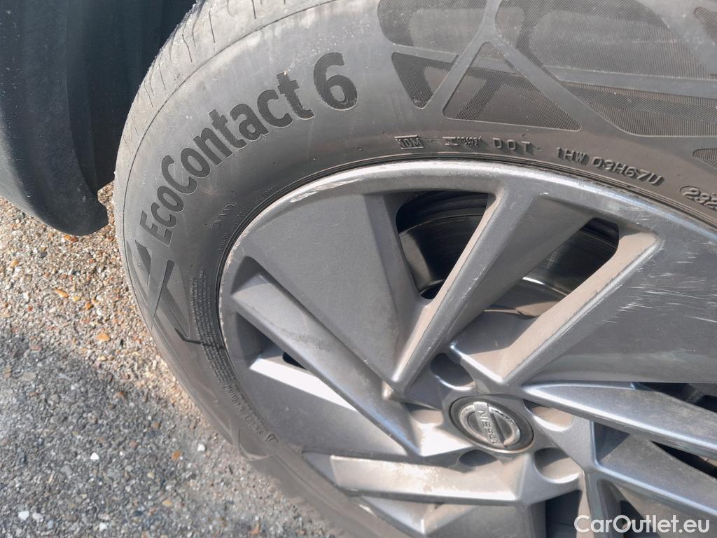  Nissan  Qashqai NISSAN  / 2021 / 5P / todoterreno DIG-T 116kW (158CV) mHEV Xtronic Acenta (AC) #13