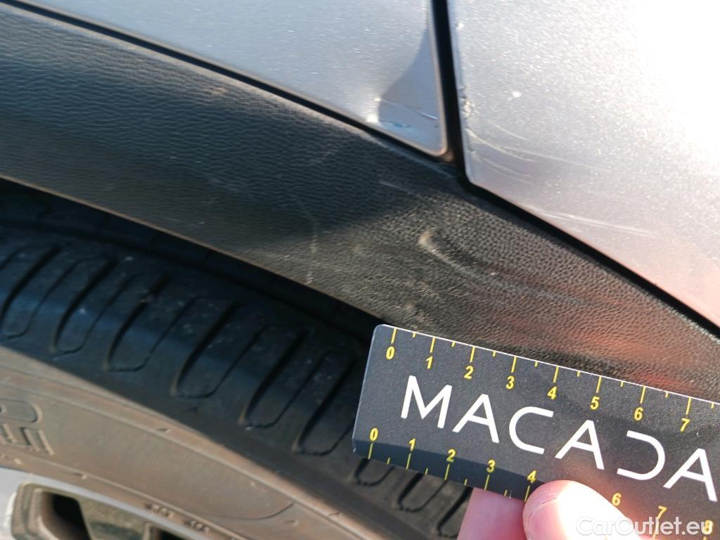  Mercedes  G-Klasee MERCEDES-BENZ GLC Coupé / 2019 / 5P / coupé GLC 300 de 4MATIC #41