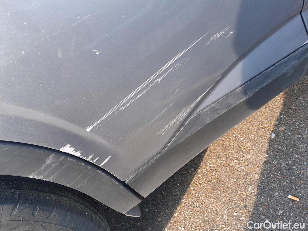  Nissan  Qashqai NISSAN  / 2021 / 5P / todoterreno DIG-T 116kW (158CV) mHEV Xtronic Acenta (AC) #9