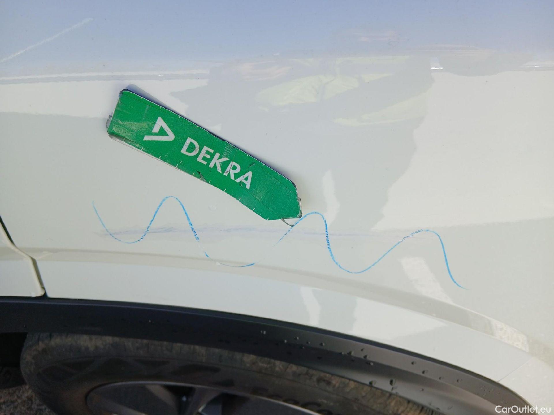  Nissan  Qashqai NISSAN  / 2021 / 5P / todoterreno DIG-T 103kW (140CV) mHEV 4x2 Acenta #15