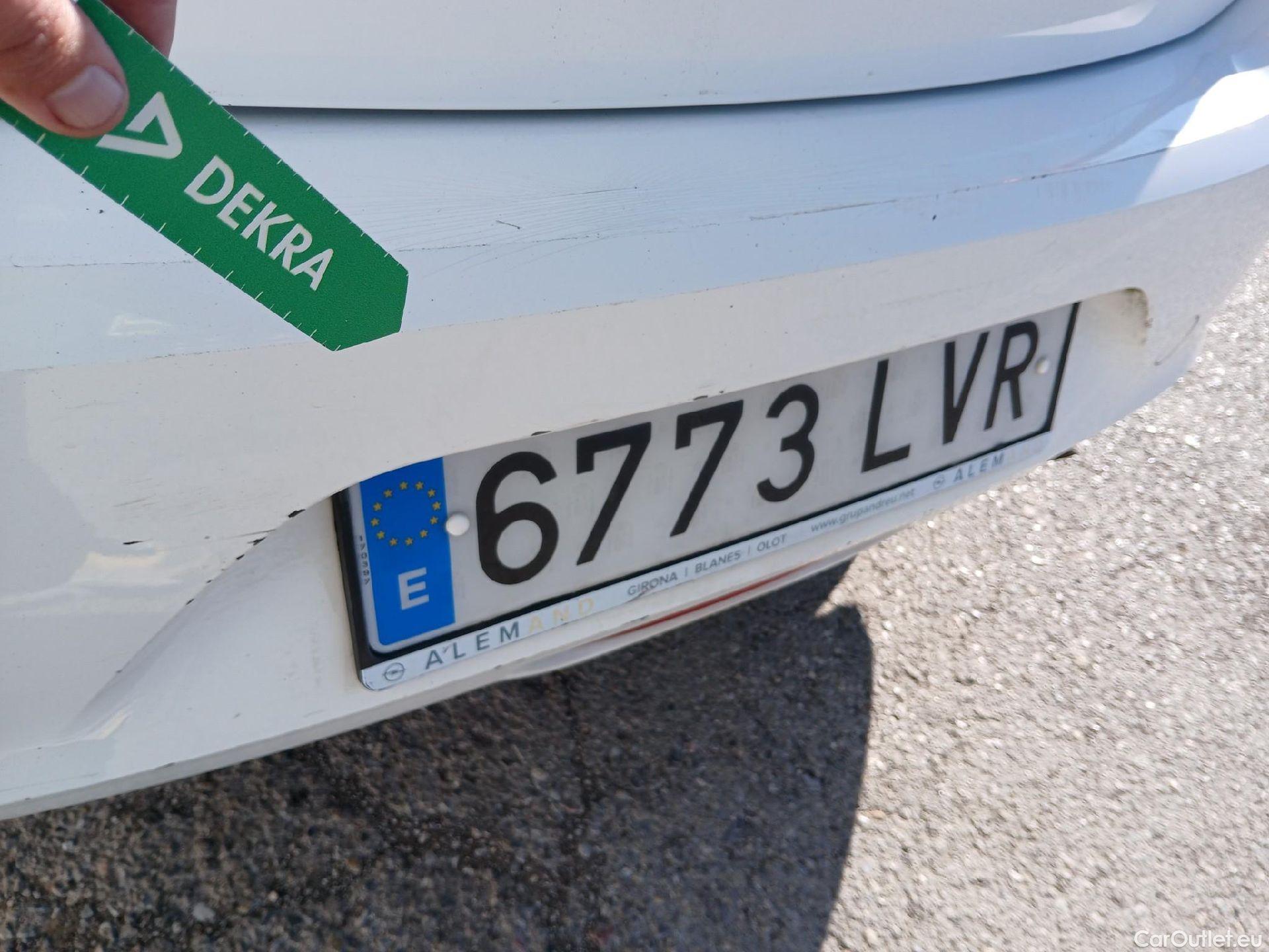  Opel  Corsa OPEL  / 2019 / 5P / berlina con portón 1.2T XHL 74kW (100CV) Edition (AC) #19