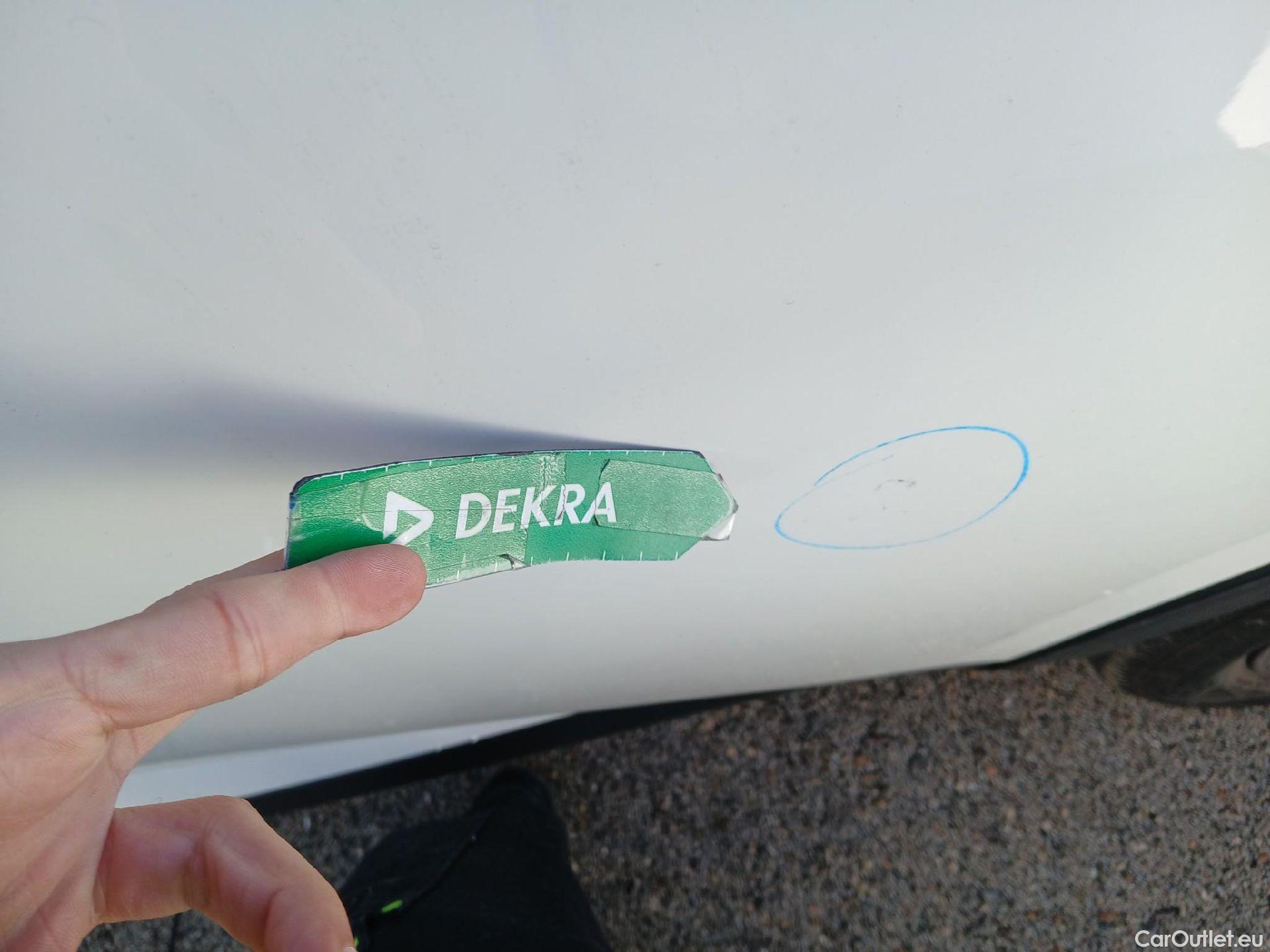  Nissan  Qashqai NISSAN  / 2021 / 5P / todoterreno DIG-T 103kW (140CV) mHEV 4x2 Acenta #12