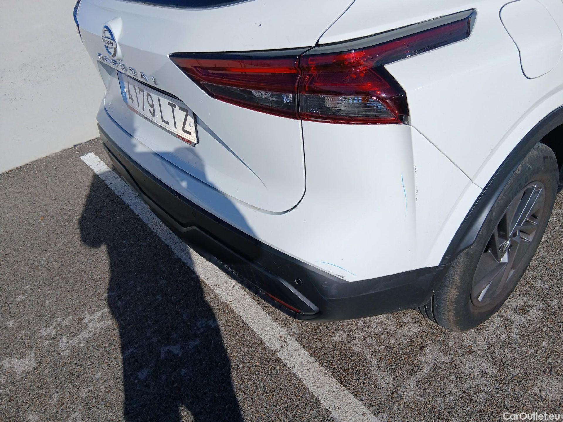  Nissan  Qashqai NISSAN  / 2021 / 5P / todoterreno DIG-T 103kW (140CV) mHEV 4x2 Acenta #18