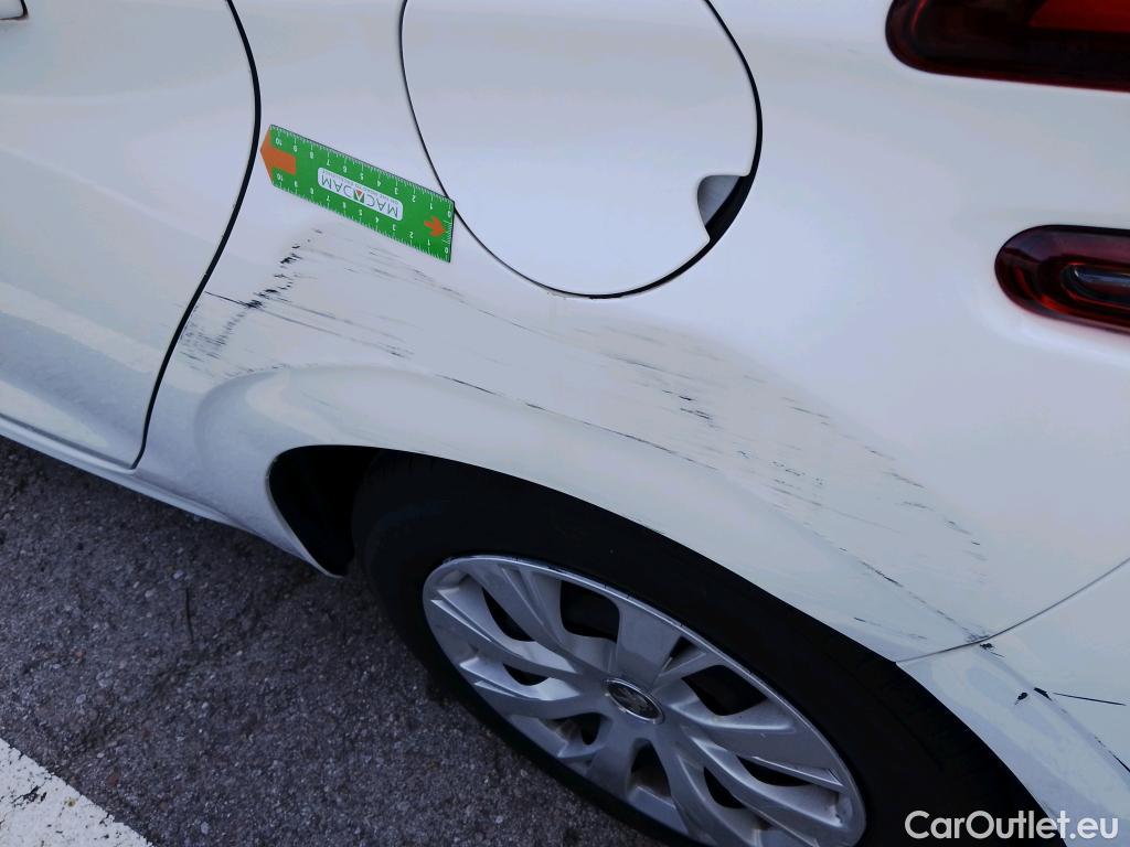  Peugeot  208 PEUGEOT  5p 1G berlina con portón 5P ACTIVE 1.6 BlueHDi 75 #8