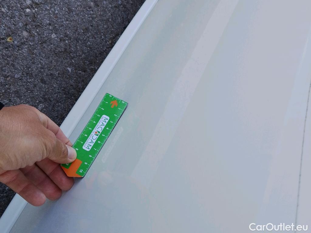  Peugeot  208 PEUGEOT  5p 1G berlina con portón 5P ACTIVE 1.6 BlueHDi 75 #13