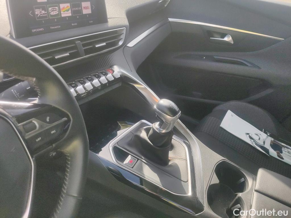  Peugeot  3008 PEUGEOT  / 2016 / 5P / todoterreno 1.5 BlueHDi 96kW (130CV) S&S Active (AC) #30