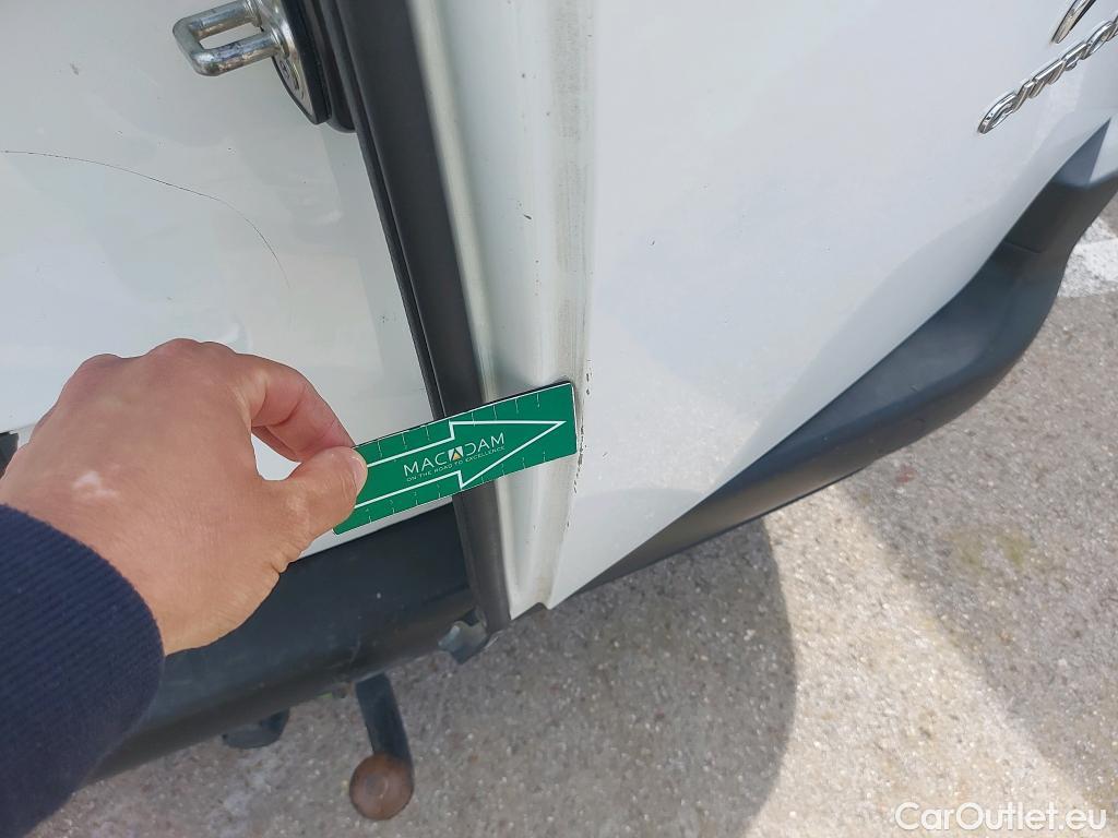  Citroen  Berlingo CITROEN  COMBI Talla M BlueHDi 100 S&S LIVE #4