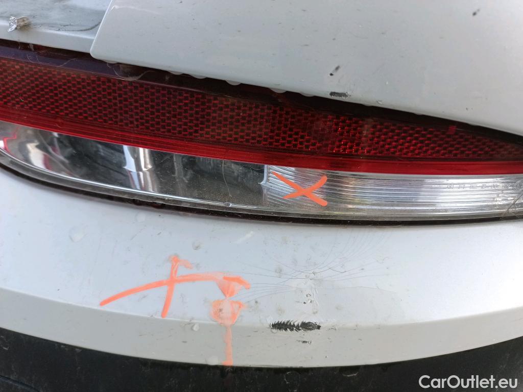  Renault  Kadjar RENAULT  / 2019 / 5P / crossover Zen GPF TCe 103kW (140CV) EDC #6