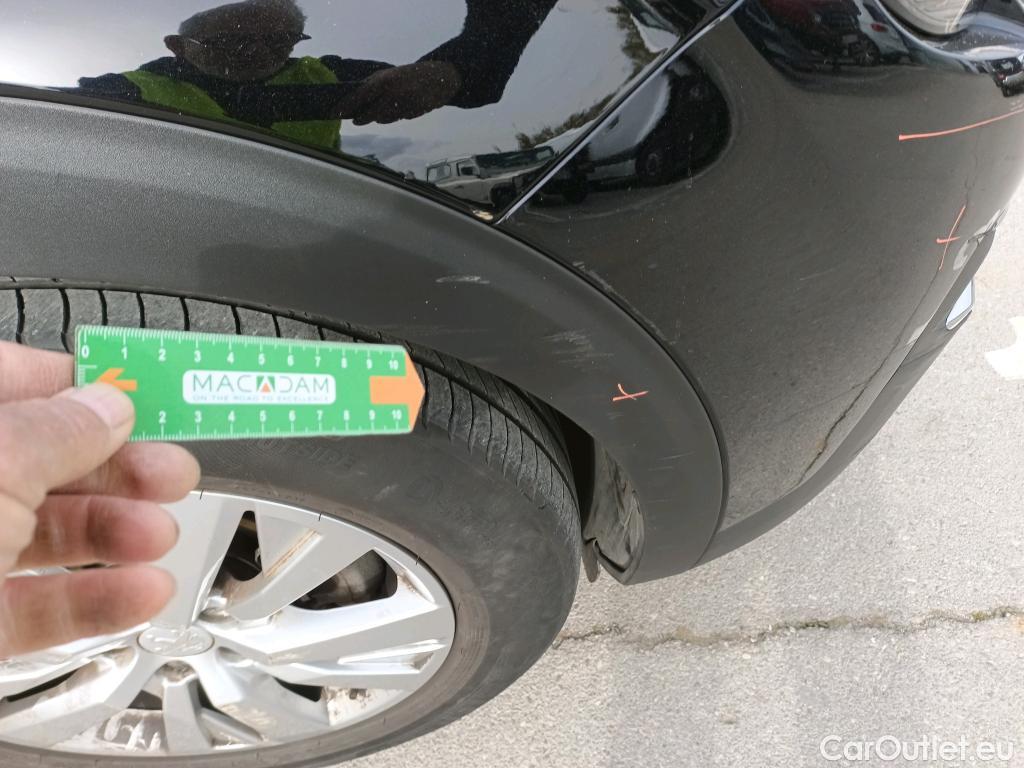  Peugeot  3008 PEUGEOT  / 2016 / 5P / todoterreno 1.5 BlueHDi 96kW (130CV) S&S Style #37