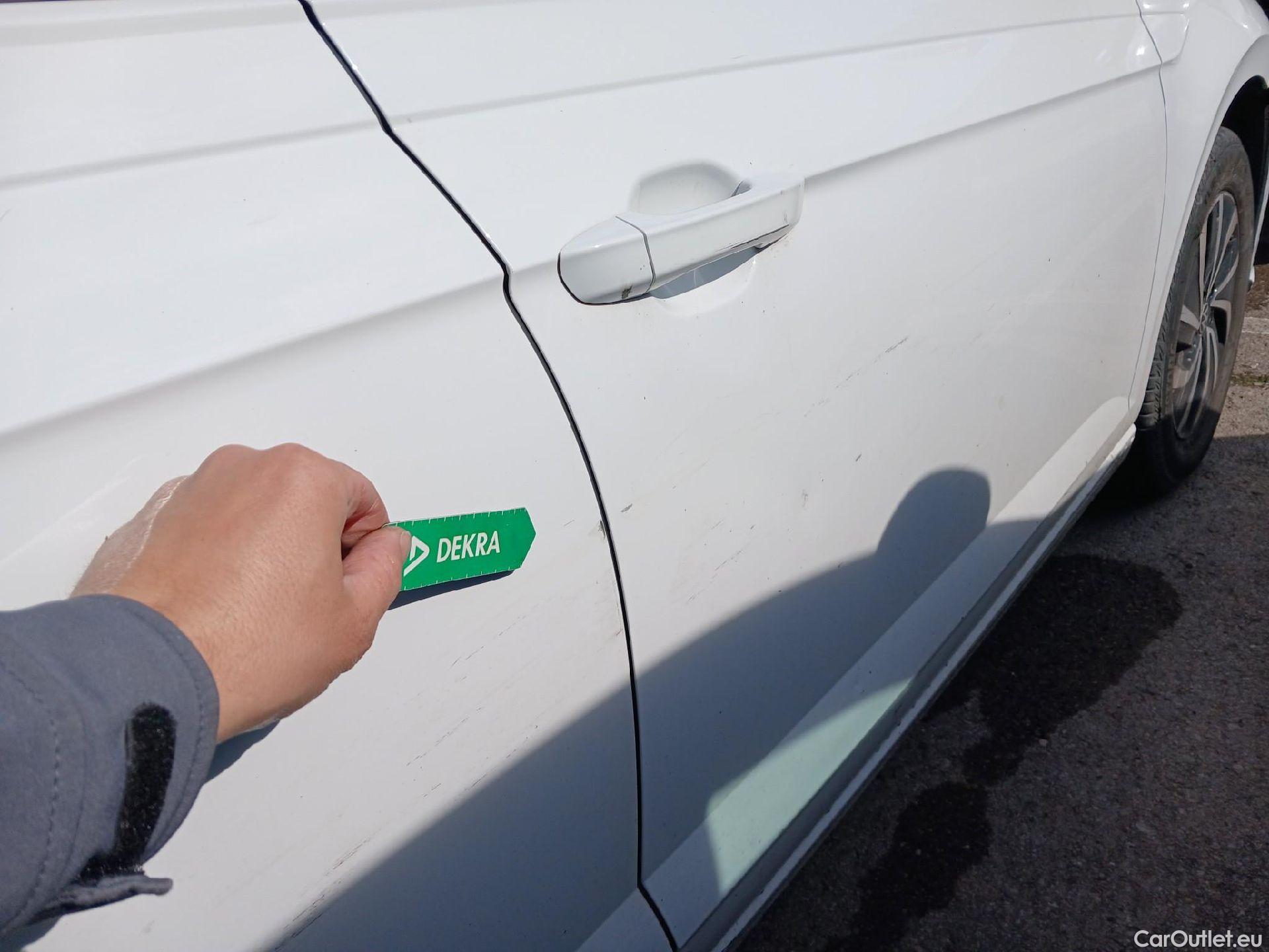  Volkswagen  Polo VOLKSWAGEN  / 2021 / 5P / berlina con portón Life 1.0 TSI 70kW (95CV) #18