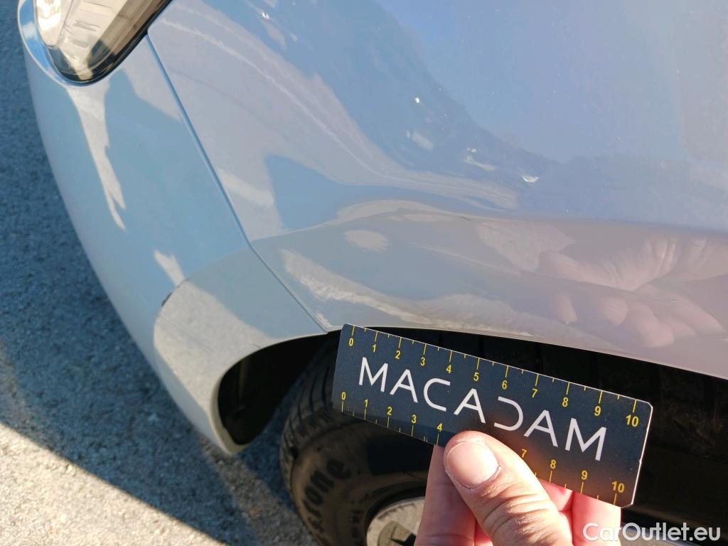  Renault  Clio RENAULT  / 2019 / 5P / berlina con portón Intens TCe 67 kW (91CV) #8