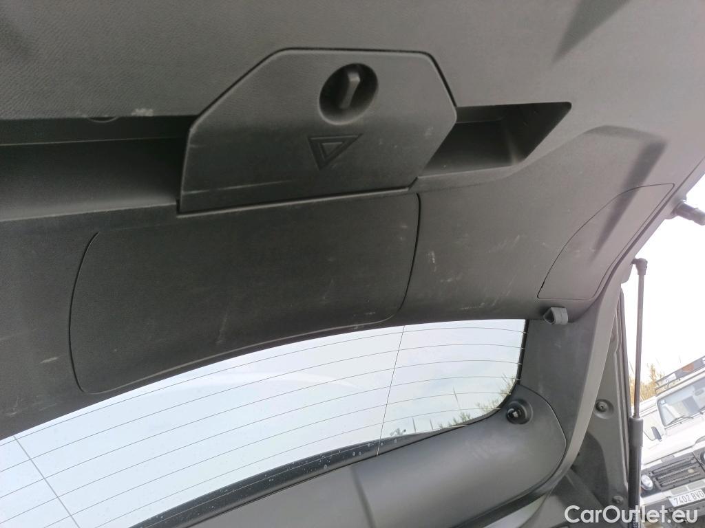  Peugeot  3008 PEUGEOT  / 2016 / 5P / todoterreno 1.5 BlueHDi 96kW (130CV) S&S Style #22