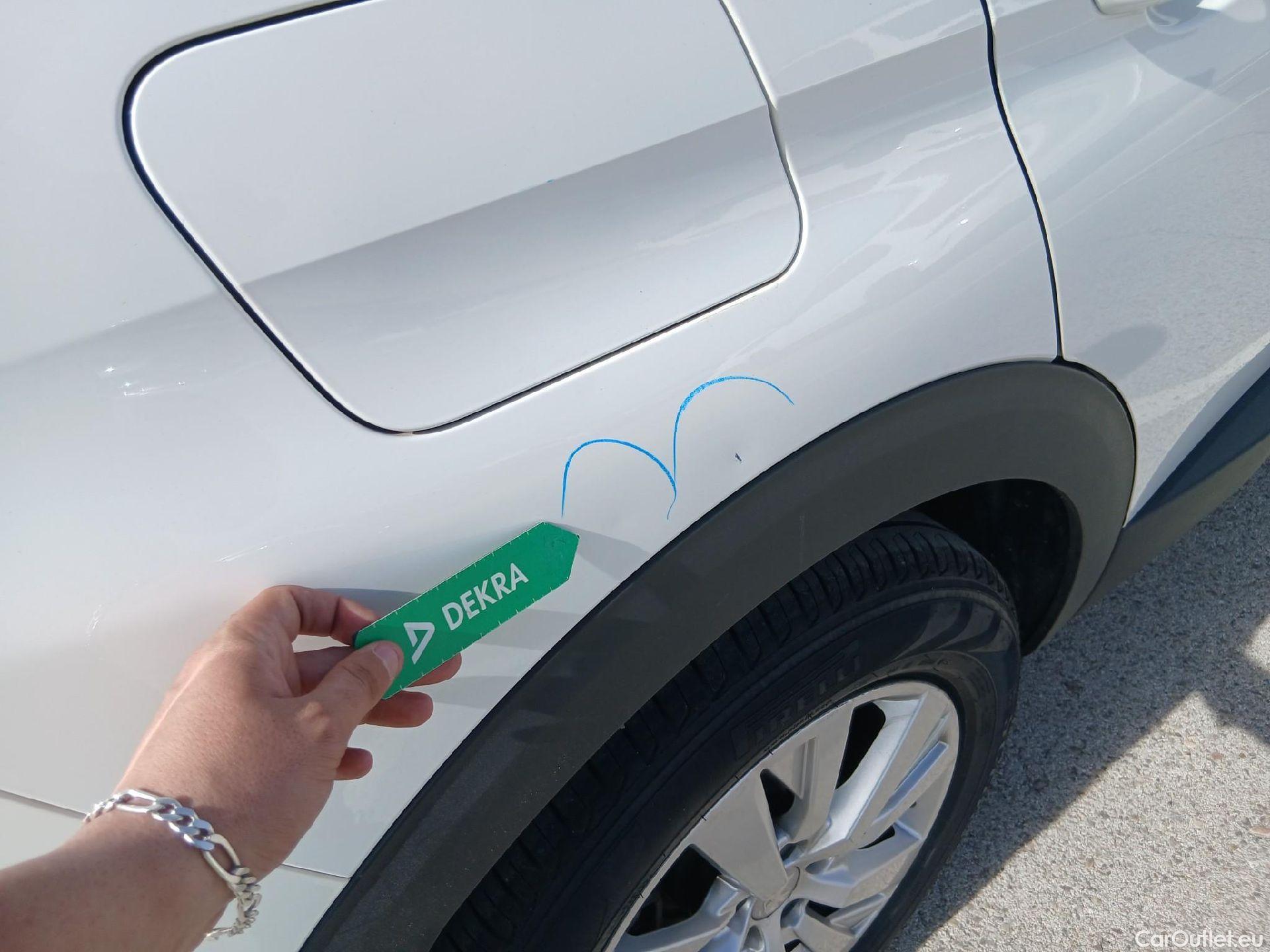  Peugeot  3008 PEUGEOT  / 2016 / 5P / todoterreno 1.5L BlueHDi 96kW (130CV) S&S Active (AC) #13