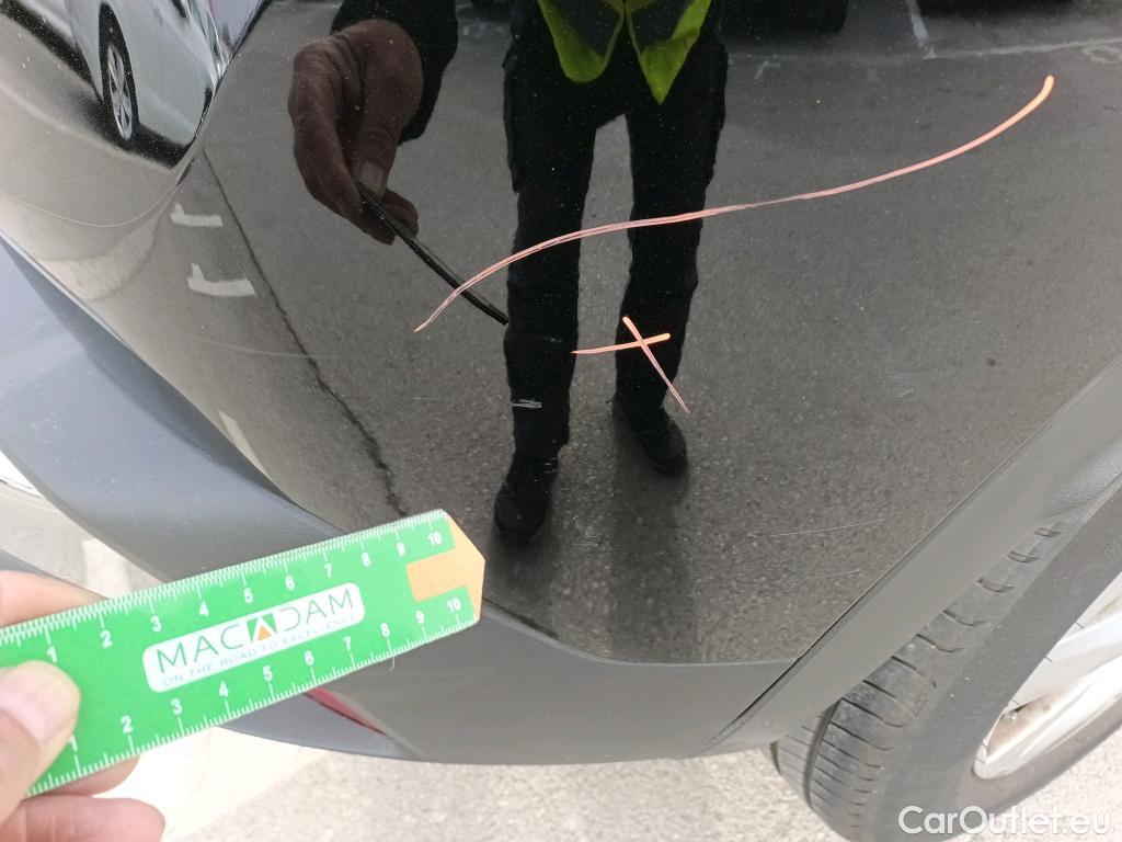  Peugeot  3008 PEUGEOT  / 2016 / 5P / todoterreno 1.5 BlueHDi 96kW (130CV) S&S Style #32