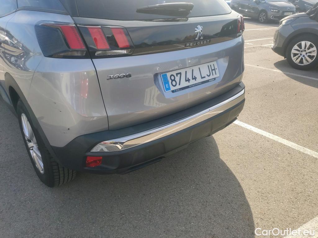  Peugeot  3008 PEUGEOT  / 2016 / 5P / todoterreno 1.5 BlueHDi 96kW (130CV) S&S Active (AC) #32