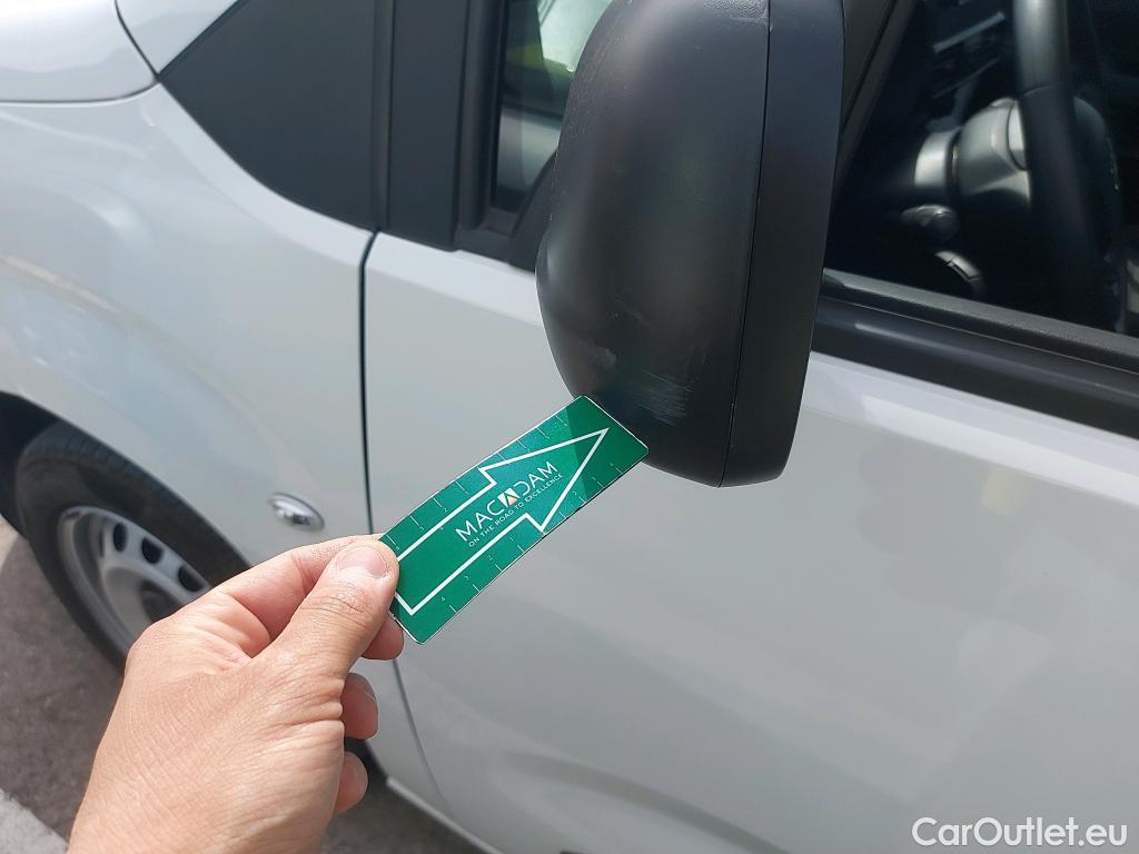  Citroen  Berlingo CITROEN  COMBI Talla M BlueHDi 100 S&S LIVE #14