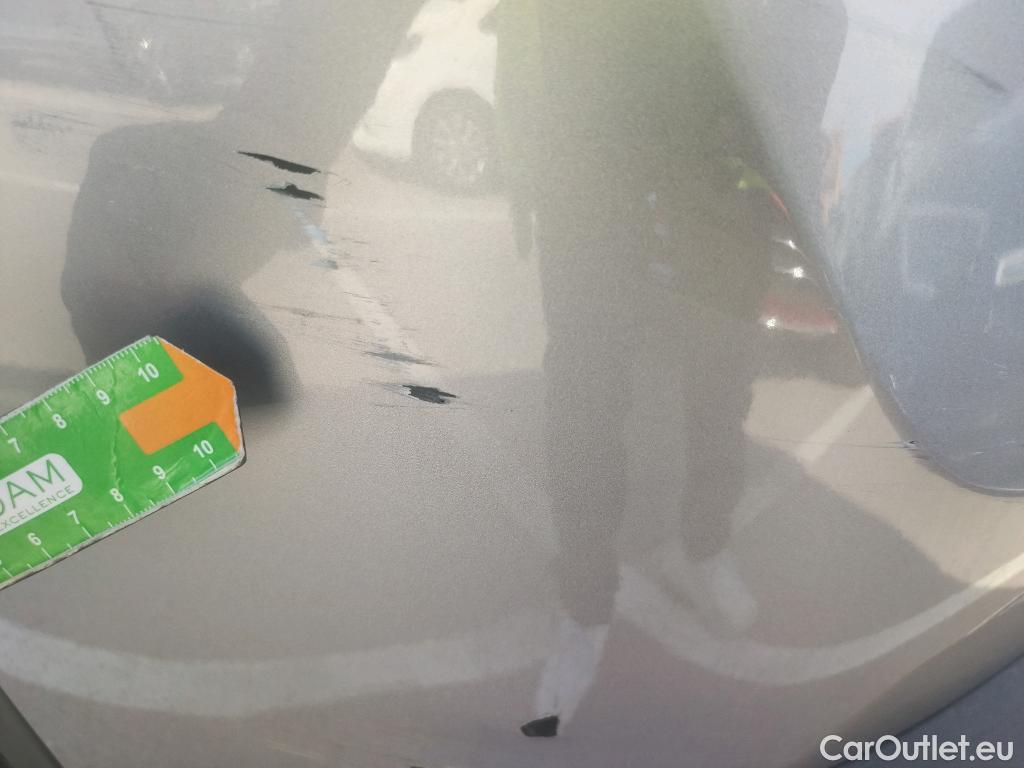  Peugeot  3008 PEUGEOT  / 2016 / 5P / todoterreno 1.5 BlueHDi 96kW (130CV) S&S Active (AC) #33