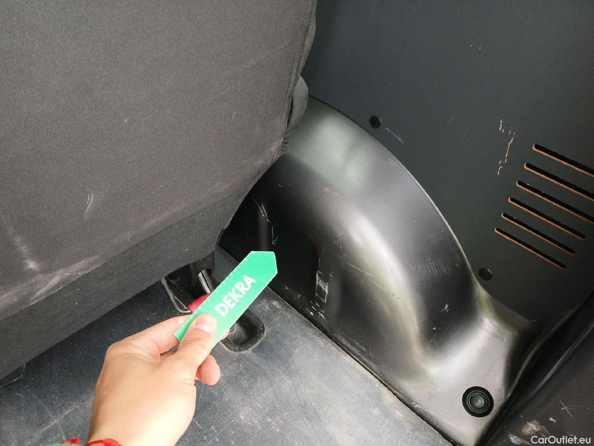  Opel  Vivaro OPEL  / 2019 / 4P / combi 1.5 Diésel 88kW (120CV) M Std Express #14