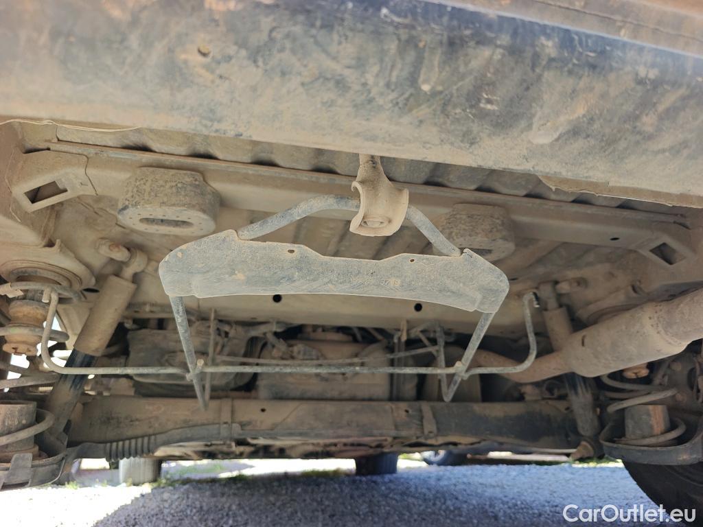  Peugeot  Partner PEUGEOT  / 2018 / 3P / furgón derivado de turismo Pro Standard 600kg BlueHDi 73kW (CX) #38