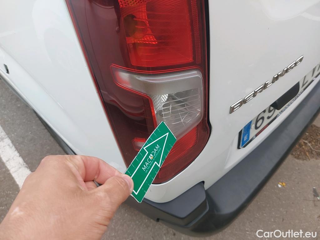  Citroen  Berlingo CITROEN  / 2018 / 3P / furgón derivado de turismo Talla M BlueHDi 100 CONTROL #8