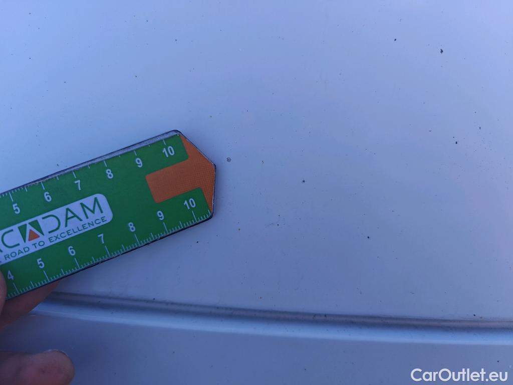  Opel  Combo OPEL  / 2018 / 3P / furgón derivado de turismo 1.5 TD 75kW (100CV) Express L H1 650kg (AC) #56