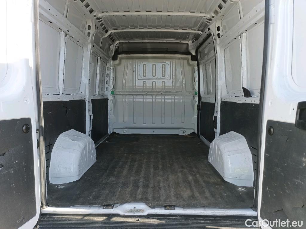  Peugeot  Boxer PEUGEOT  / 2014 / 4P / furgón Pack 335 L2 H2 BHDI 103kW (140CV) S&S #5