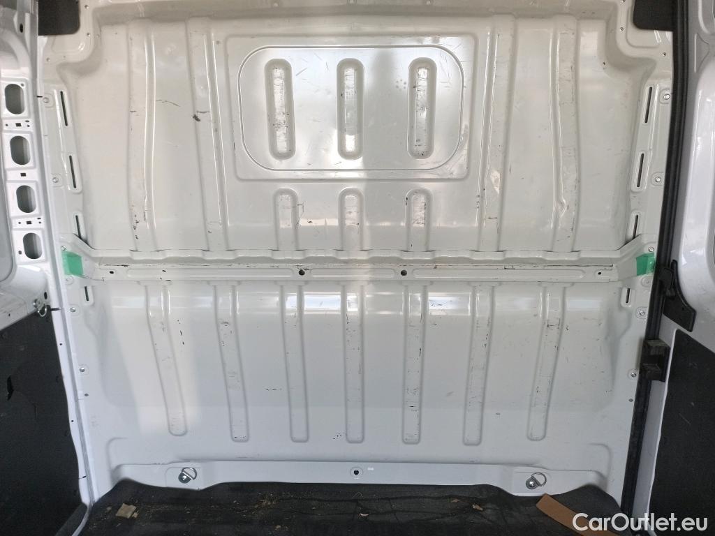  Peugeot  Boxer PEUGEOT  / 2014 / 4P / furgón Pack 335 L2 H2 BHDI 103kW (140CV) S&S #22