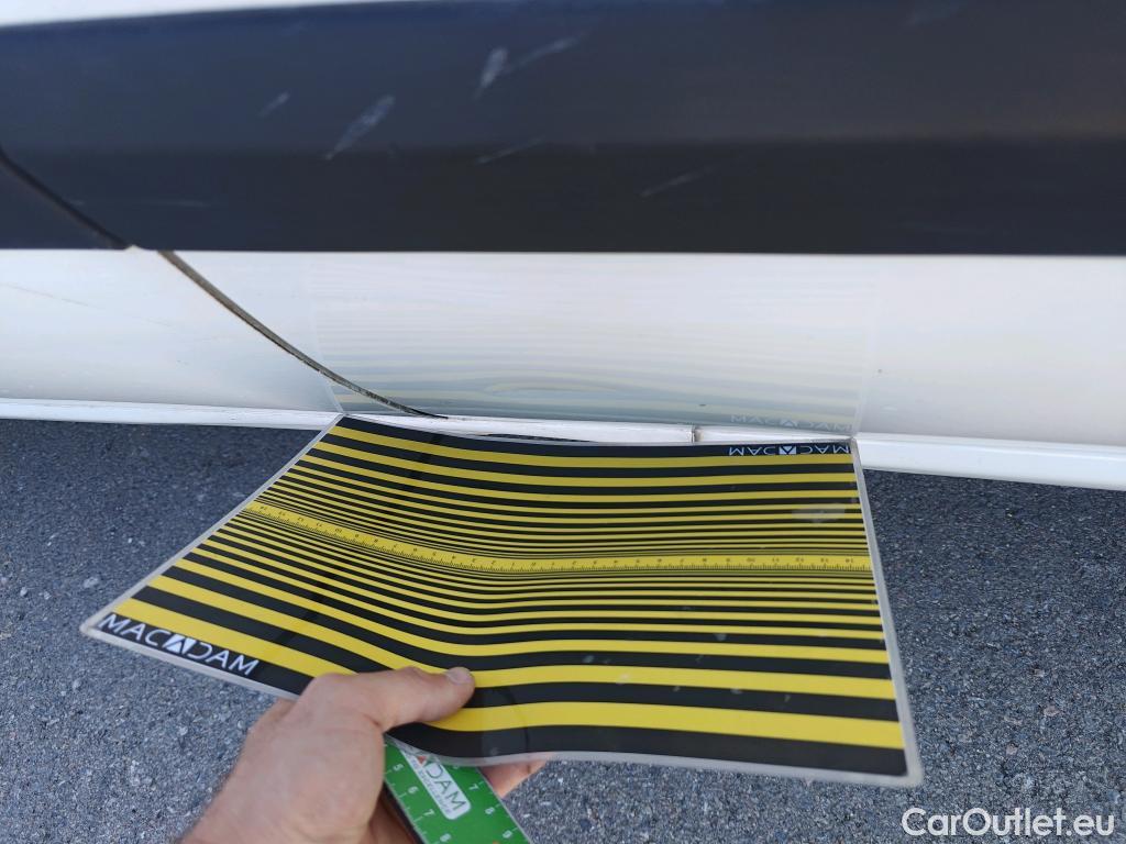  Fiat  Doblo FIAT Doblò Cargo/2015/4P/furgón derivado de turismo Cargo SX 1.3 Mjet 70 kW (95 CV) #12