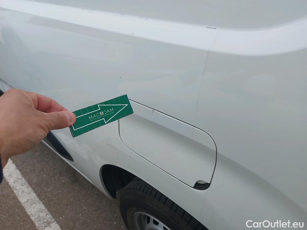  Citroen  Berlingo CITROEN  / 2018 / 3P / furgón derivado de turismo Talla M BlueHDi 100 CONTROL #6