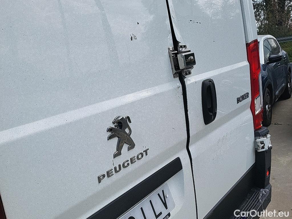  Peugeot  Boxer PEUGEOT  / 2014 / 4P / furgón Pack 330 L1 H1 BHDI 88kW(120CV) S&S 6 V. #3