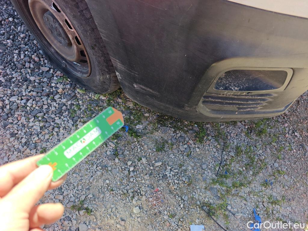  Peugeot  Partner PEUGEOT  / 2018 / 3P / furgón derivado de turismo Pro Standard 600kg BlueHDi 73kW (CX) #56