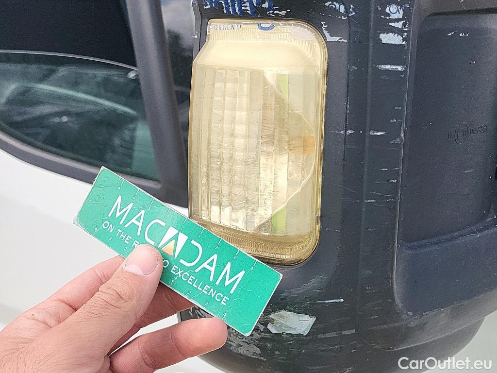  Peugeot  Boxer PEUGEOT  / 2014 / 4P / furgón Pack 330 L1 H1 BHDI 88kW(120CV) S&S 6 V. #23