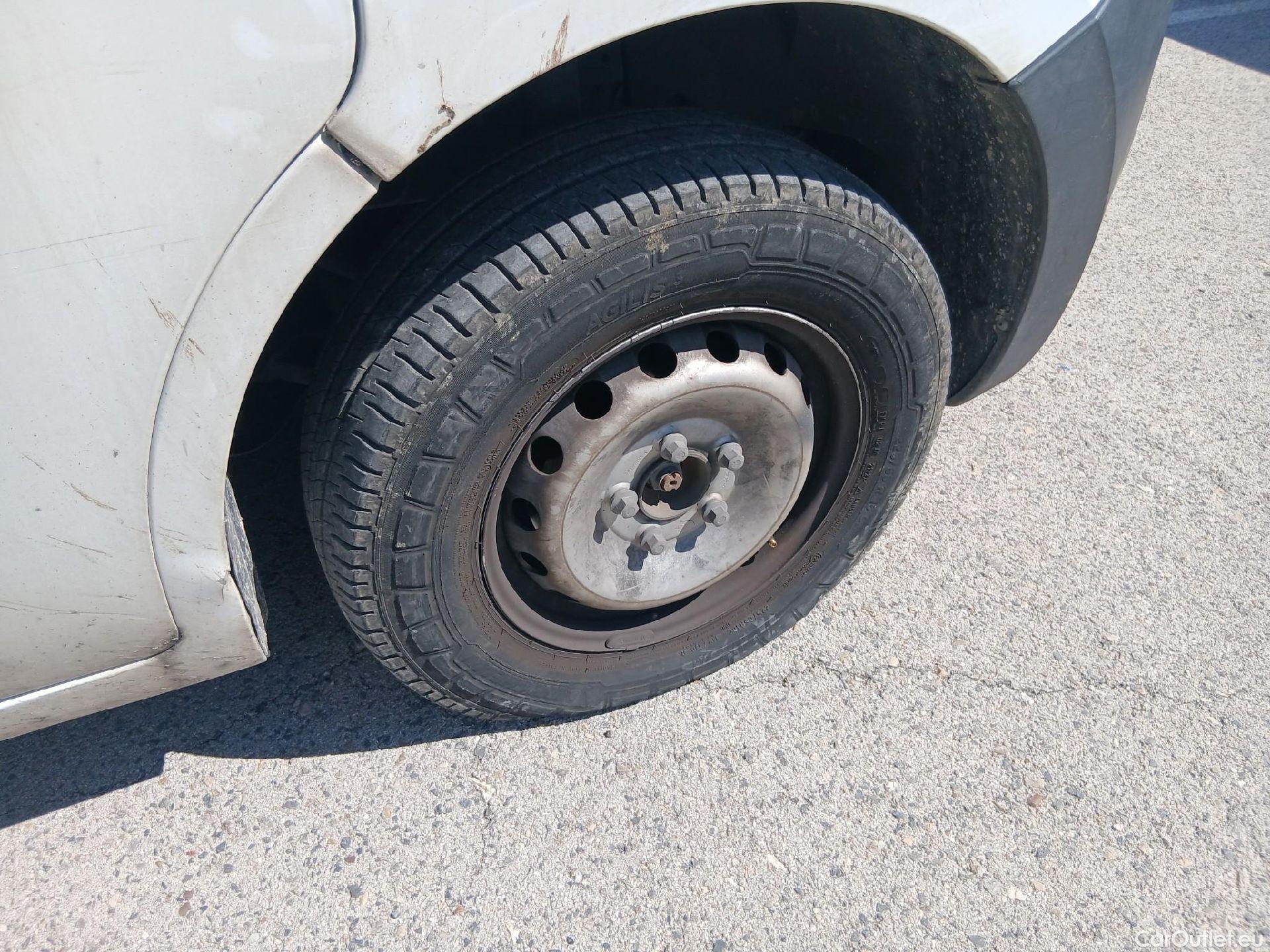  Opel  Movano OPEL  / 2010 / 4P / furgón 2.3 CDTI 96kW (130CV) L3 H3 F 3.5t #56