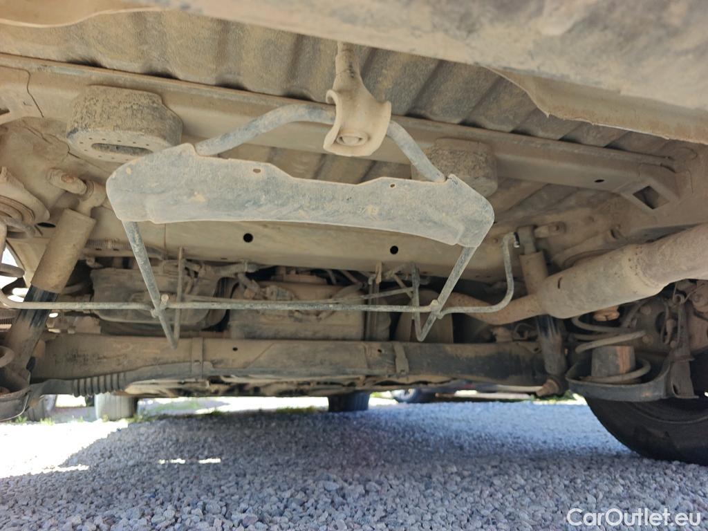  Peugeot  Partner PEUGEOT  / 2018 / 3P / furgón derivado de turismo Pro Standard 600kg BlueHDi 73kW (CX) #37