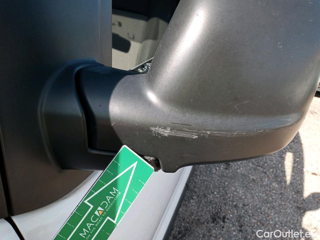  Peugeot  Expert PEUGEOT  / 2016 / 4P / combi Combi BlueHDi 120 S&S Standard #24