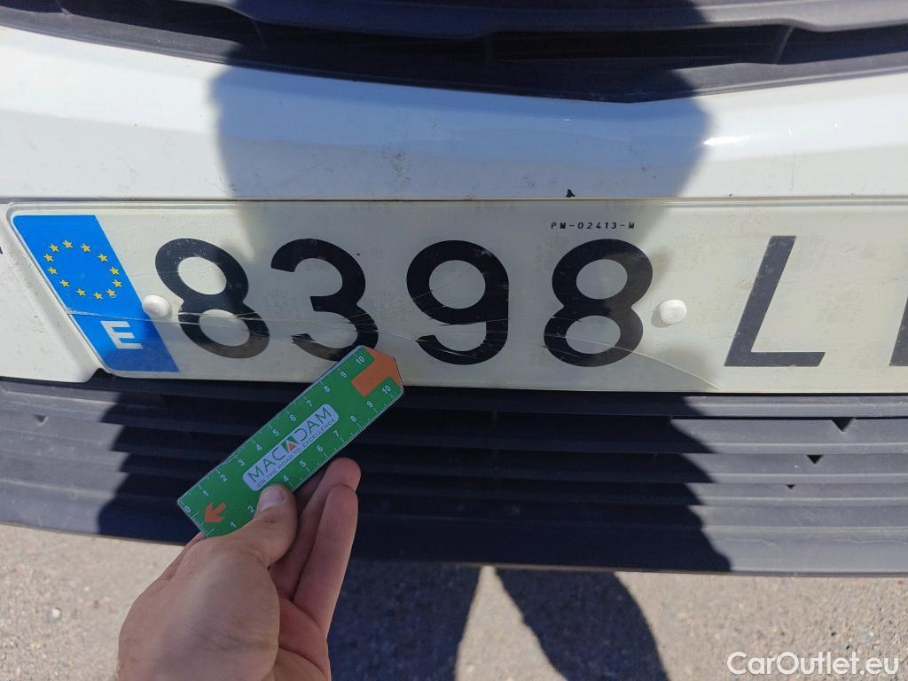  Opel  Combo OPEL  / 2018 / 3P / furgón derivado de turismo 1.5 TD 75kW (100CV) Express L H1 650kg (AC) #54