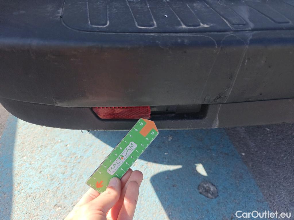  Fiat  Doblo FIAT Doblò Cargo/2015/4P/furgón derivado de turismo Cargo SX 1.3 Mjet 70 kW (95 CV) #84