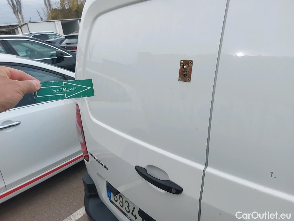  Citroen  Berlingo CITROEN  / 2018 / 3P / furgón derivado de turismo Talla M BlueHDi 100 CONTROL #14