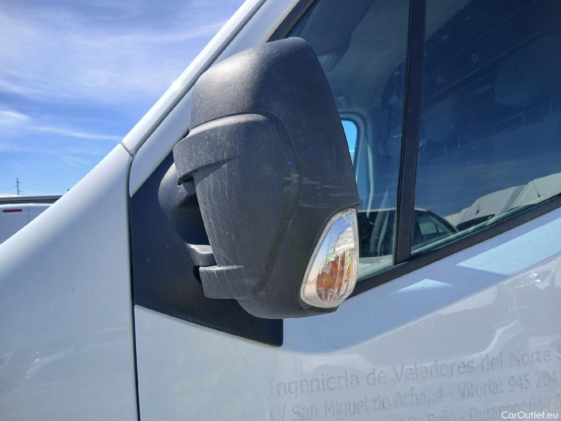  Opel  Movano OPEL  / 2010 / 4P / furgón 2.3 CDTI 96kW (130CV) L3 H3 F 3.5t #17