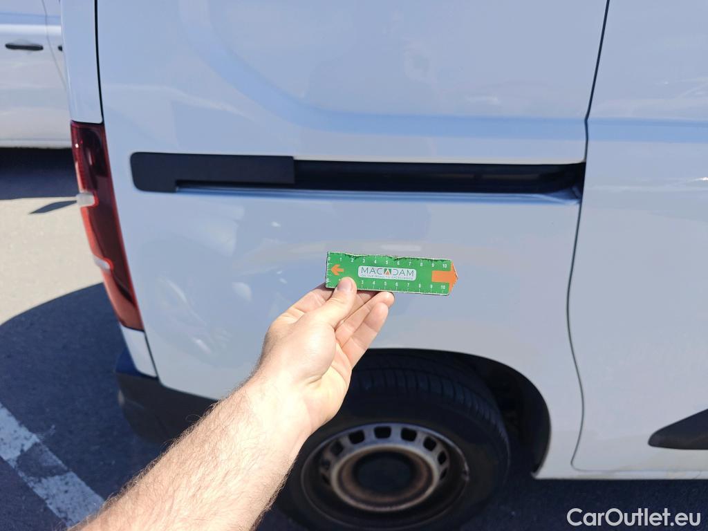  Opel  Combo OPEL  / 2018 / 3P / furgón derivado de turismo 1.5 TD 75kW (100CV) Express L H1 650kg (AC) #14