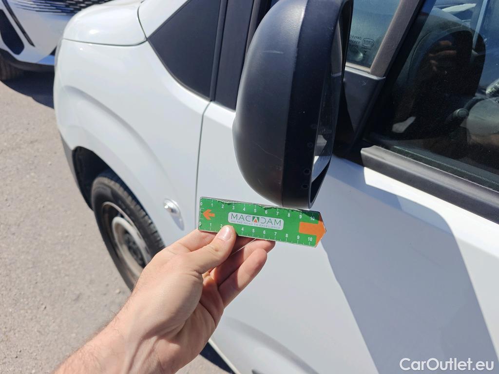  Opel  Combo OPEL  / 2018 / 3P / furgón derivado de turismo 1.5 TD 75kW (100CV) Express L H1 650kg (AC) #49